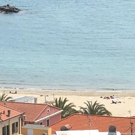 Dolcevita Rooms Arma di Taggia Kültér fotó